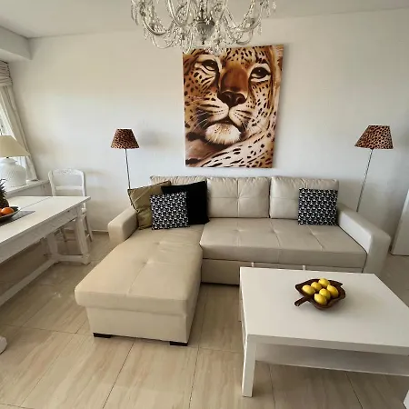 Weforyou Sunset Carihuela Apartman